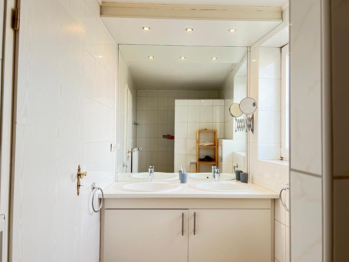 Der Schwan 7 - 3 Schlafzimmer - 2 Balkone - Zentral - 100 Qm Düren - Eifel 外观 照片