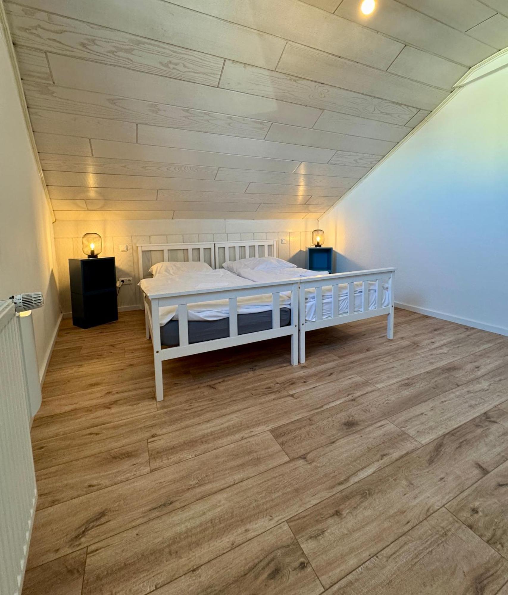 Der Schwan 7 - 3 Schlafzimmer - 2 Balkone - Zentral - 100 Qm Düren - Eifel 外观 照片