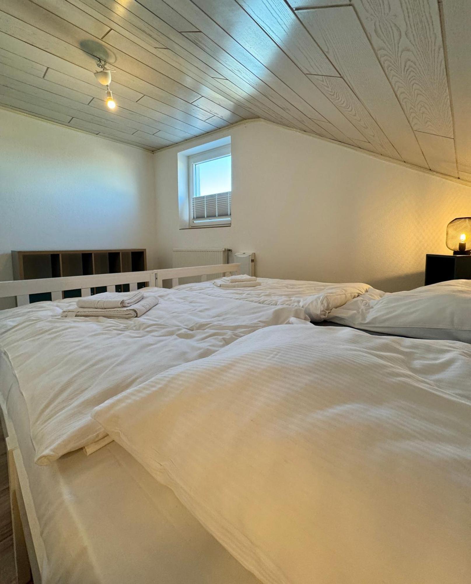 Der Schwan 7 - 3 Schlafzimmer - 2 Balkone - Zentral - 100 Qm Düren - Eifel 外观 照片